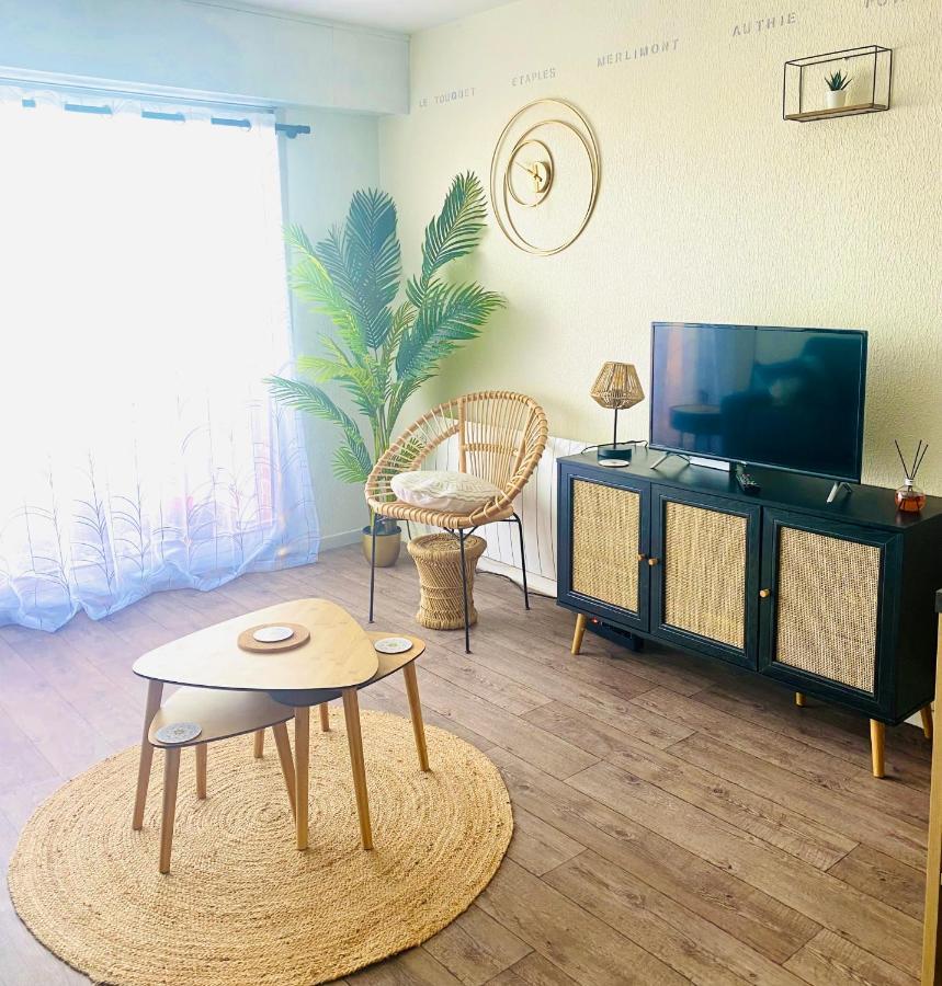 Studio Entre Mer Et Dunes Avec Balcon Vue Laterale Mer 50M Plage Pour 3 Pers Wifi Menage Compris Fort-Mahon-Plage Exterior photo